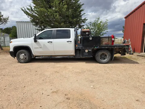 2024 Chevrolet Silverado 3500 HD Crew Cab & Chassis Work Truck