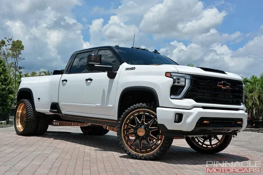 2024 Chevrolet Silverado 3500 High Country 4x4 Custom