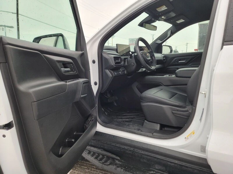 2024 Chevrolet Silverado - Image 17 of 20