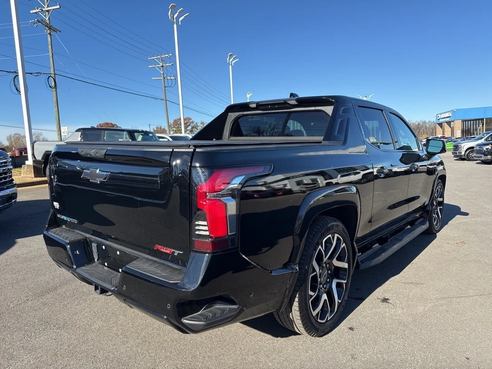 2024 Chevrolet Silverado - Image 5 of 12