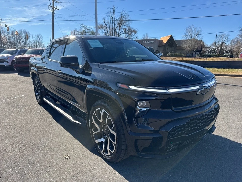 2024 Chevrolet Silverado - Image 7 of 12