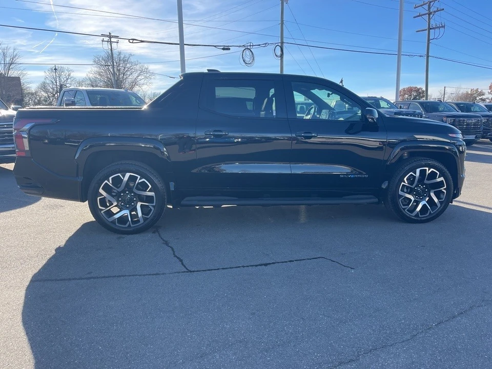 2024 Chevrolet Silverado - Image 6 of 12
