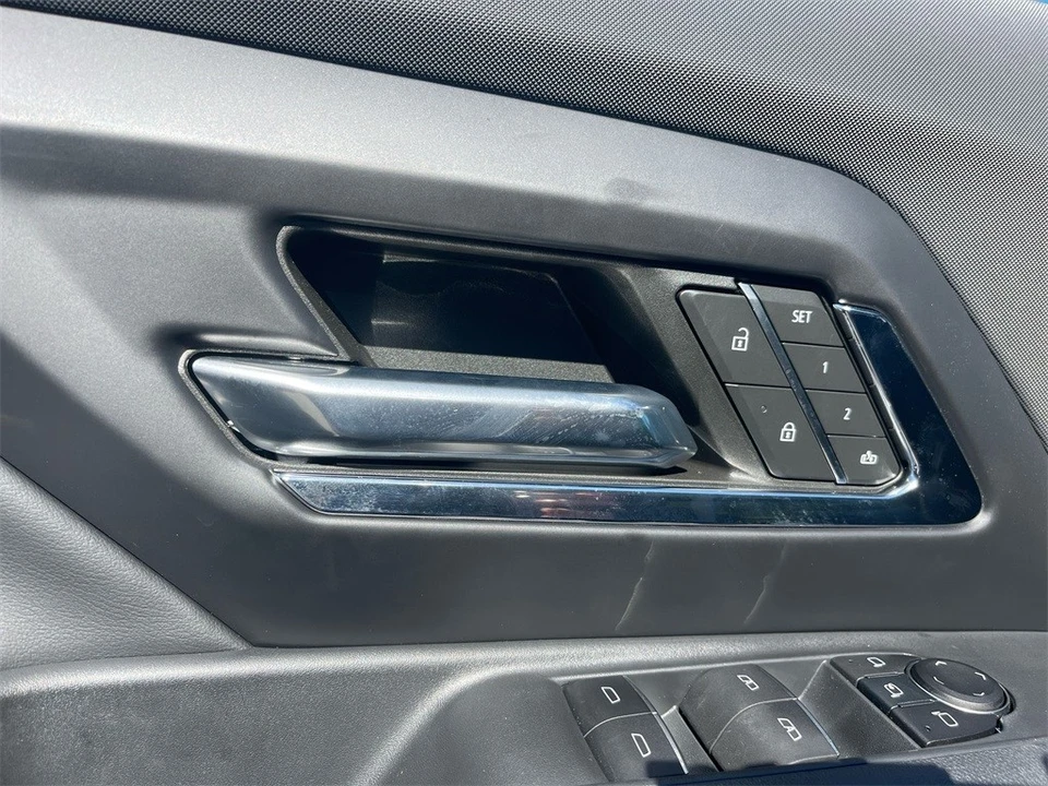 2024 Chevrolet Silverado - Image 11 of 12