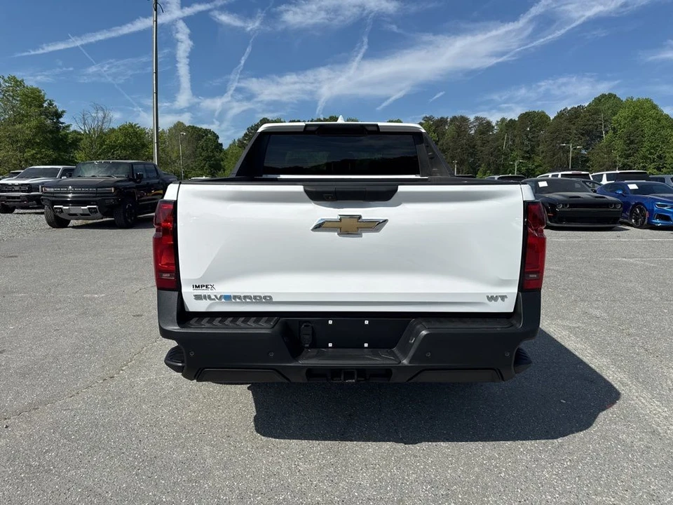 2024 Chevrolet Silverado - Image 4 of 21