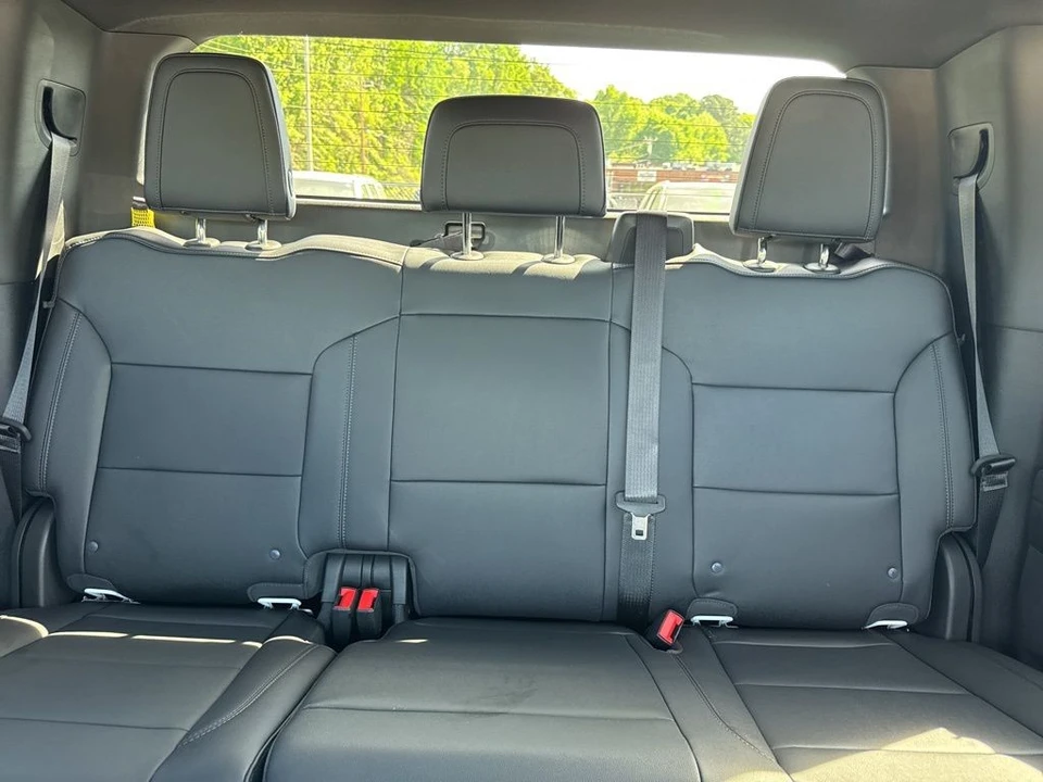 2024 Chevrolet Silverado - Image 10 of 21