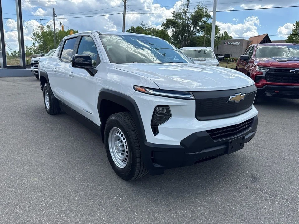 2024 Chevrolet Silverado 4th Gen - Image 7 of 31