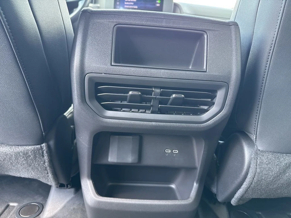 2024 Chevrolet Silverado 4th Gen - Image 12 of 31