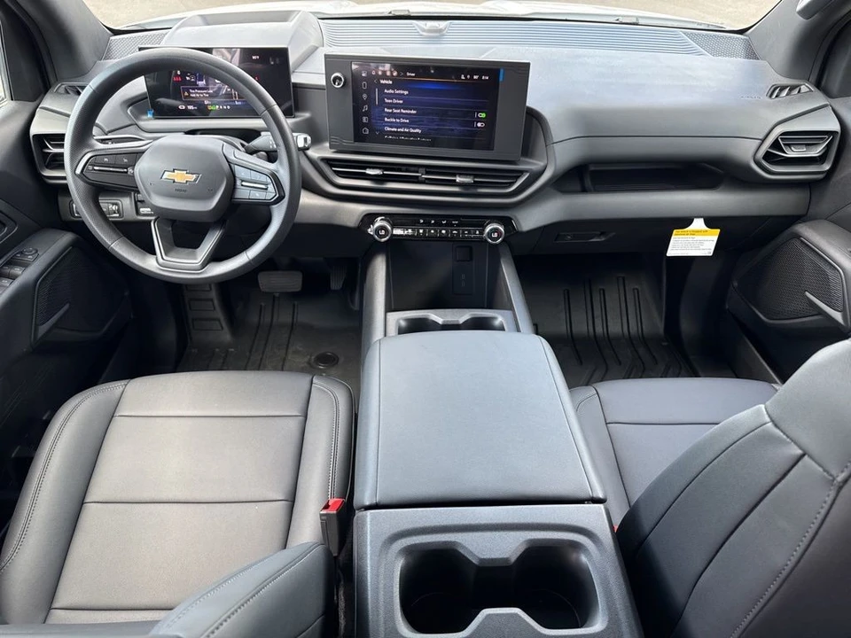 2024 Chevrolet Silverado 4th Gen - Image 13 of 31