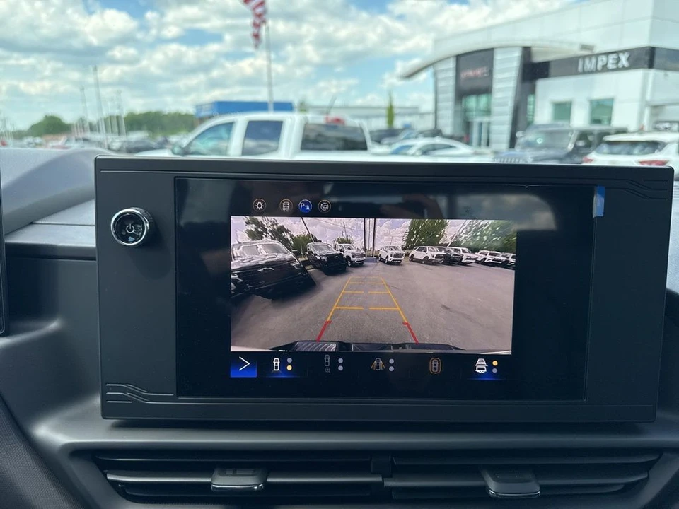 2024 Chevrolet Silverado 4th Gen - Image 20 of 31
