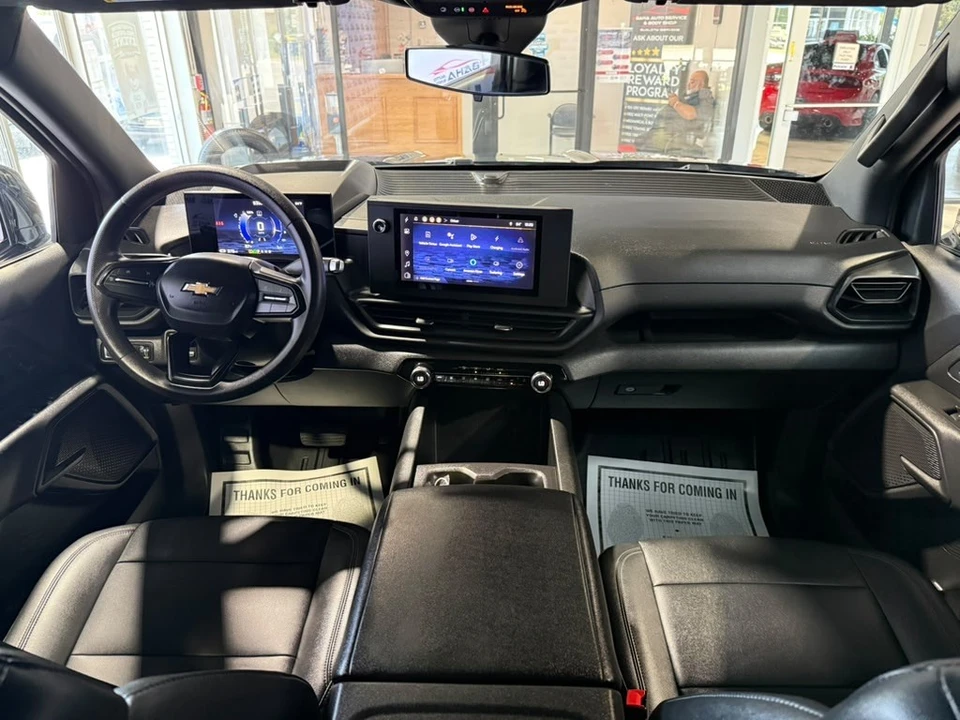 2024 Chevrolet - Image 25 of 31