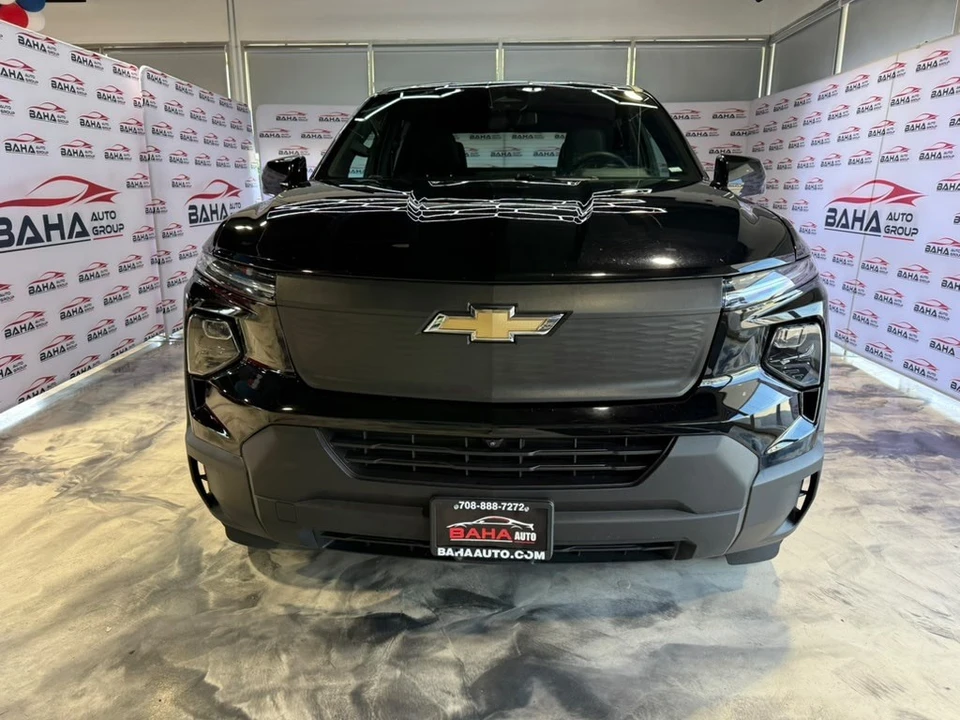 2024 Chevrolet - Image 3 of 31