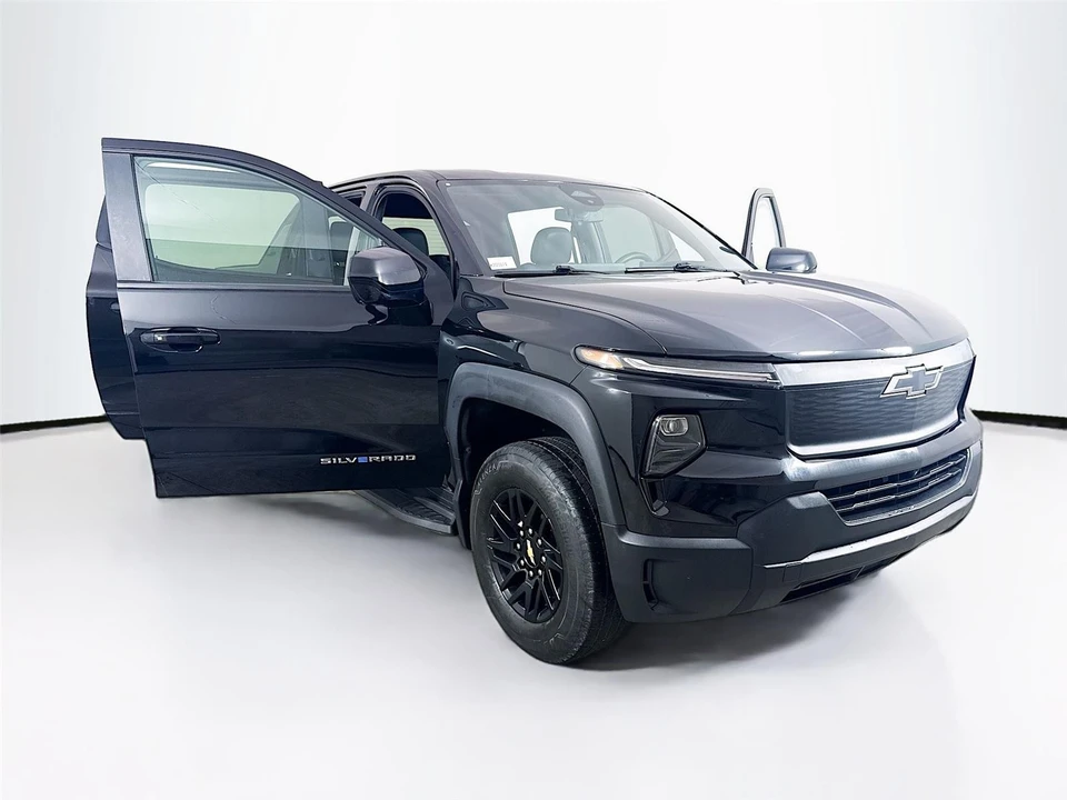 2024 Chevrolet Silverado - Image 20 of 21