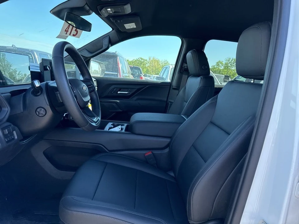 2024 Chevrolet Silverado - Image 5 of 7