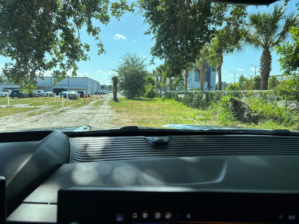 2024 Chevrolet Silverado - Image 22 of 31