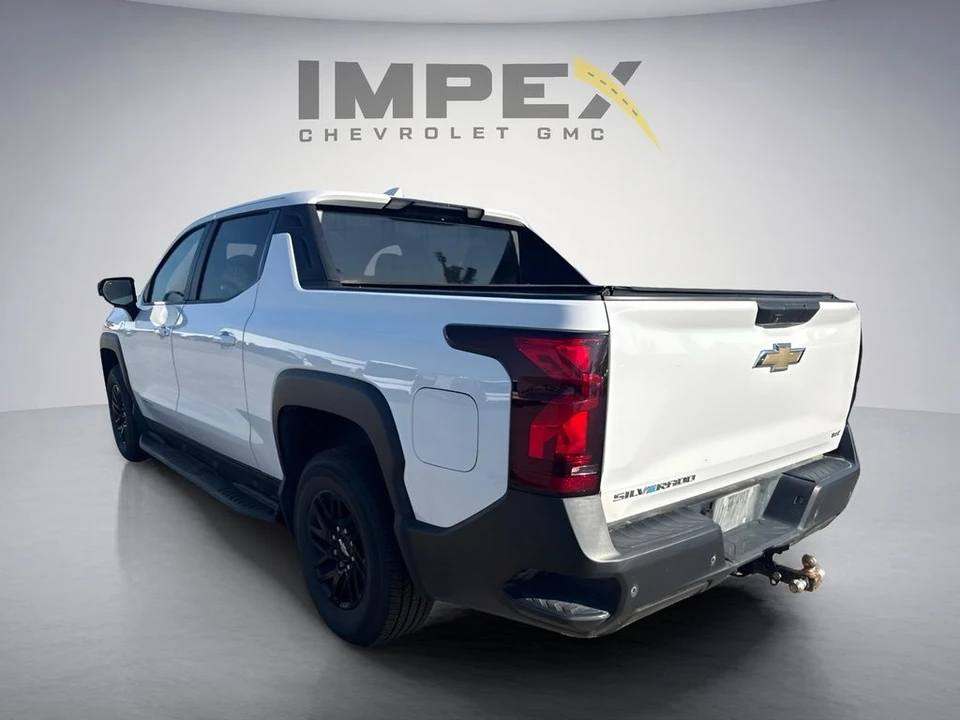2024 Chevrolet Silverado - Image 3 of 15