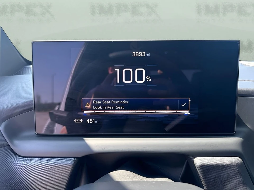 2024 Chevrolet Silverado - Image 23 of 31