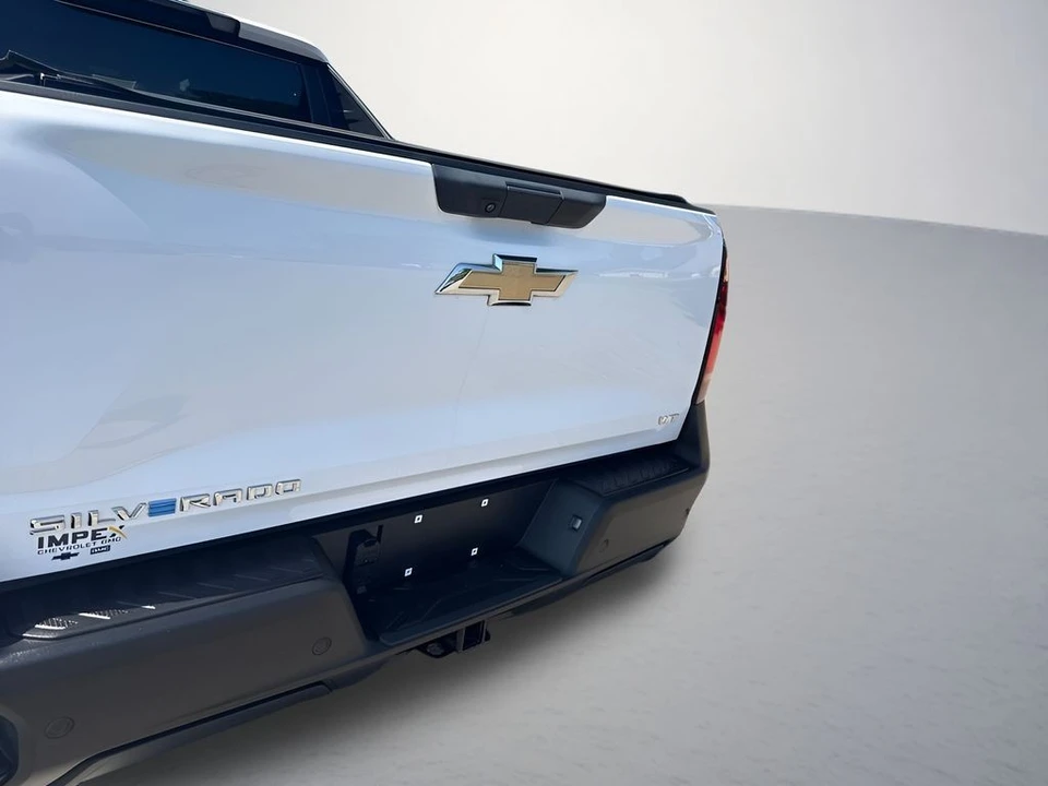 2024 Chevrolet Silverado - Image 30 of 31