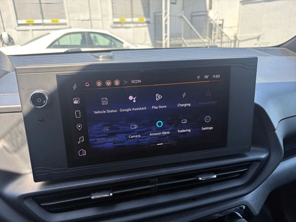 2024 Chevrolet Silverado - Image 27 of 31