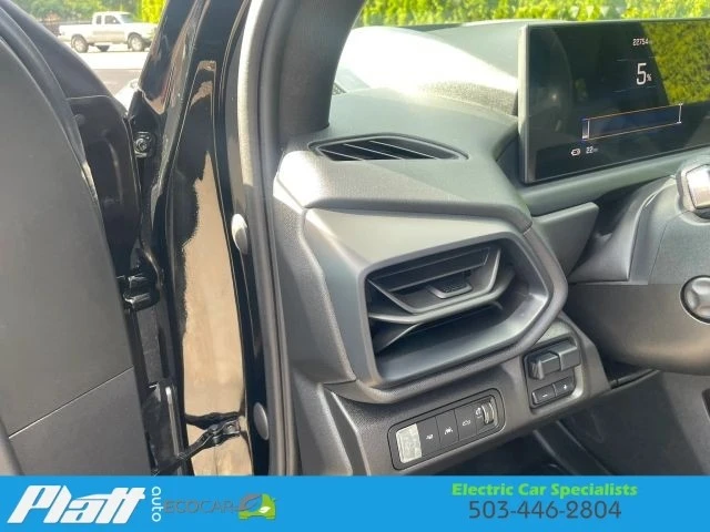 2024 Chevrolet Silverado - Image 22 of 31