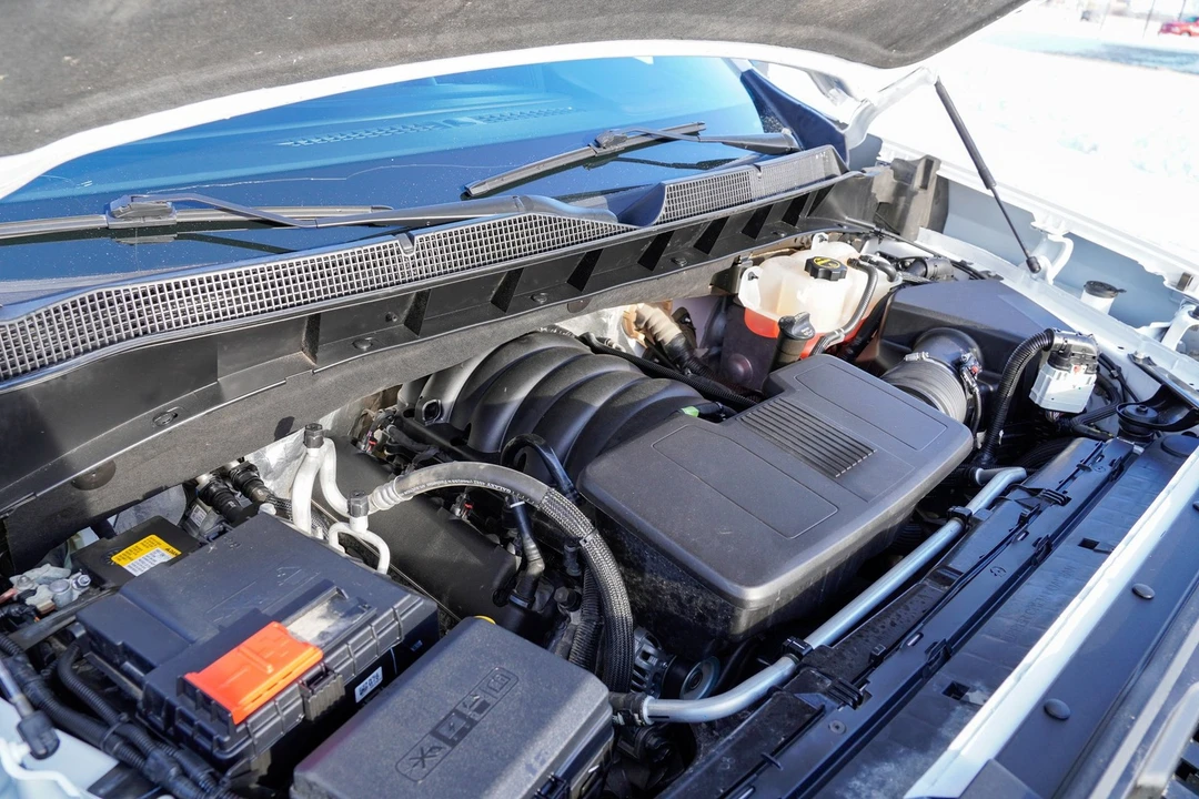 2024 Chevrolet Silverado 4th Gen - Image 16 of 21