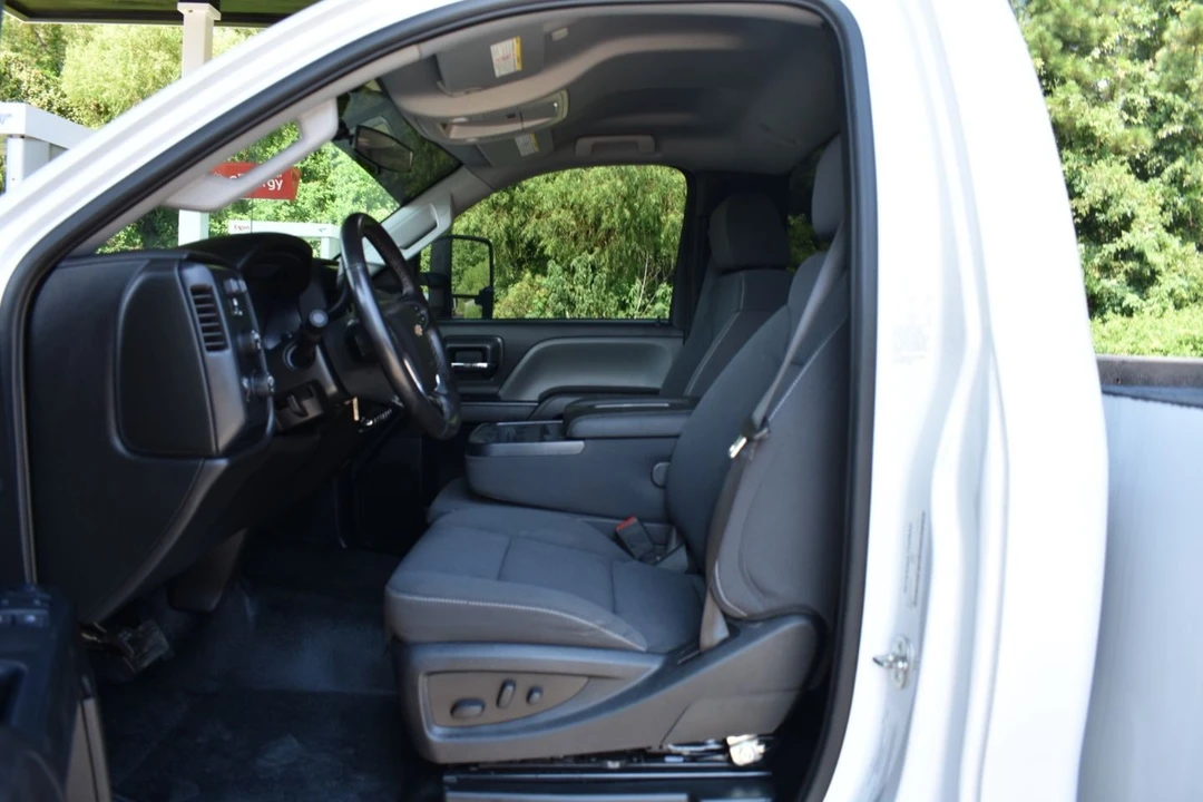 2024 Chevrolet Silverado Heavy Duty 4th Gen - Image 20 of 31