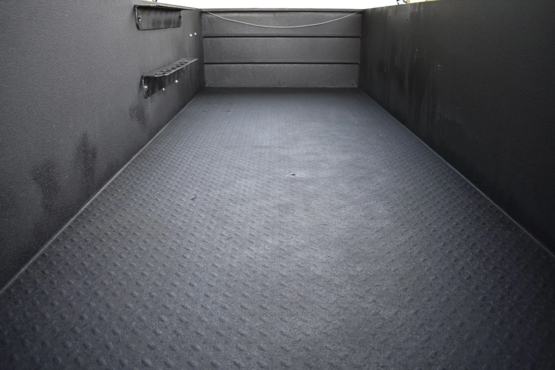 2024 Chevrolet Silverado Heavy Duty 4th Gen - Image 11 of 31