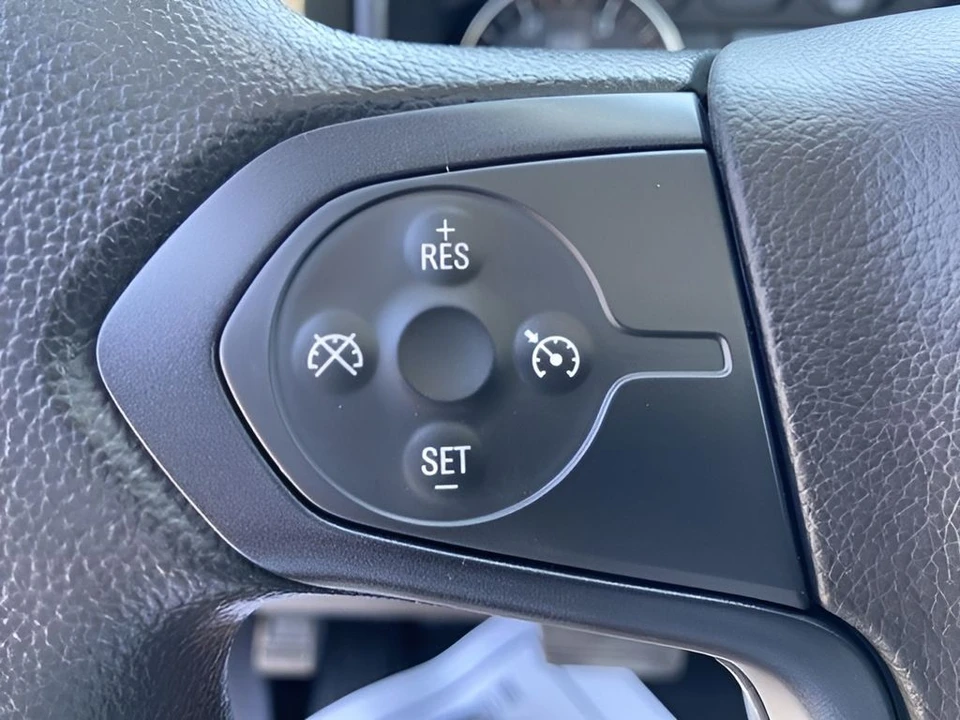 2024 Chevrolet Silverado Heavy Duty 4th Gen - Image 28 of 31