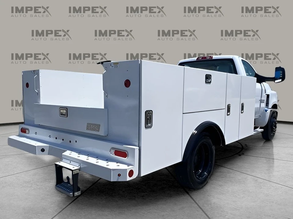 2024 Chevrolet Silverado Heavy Duty 4th Gen - Image 13 of 31