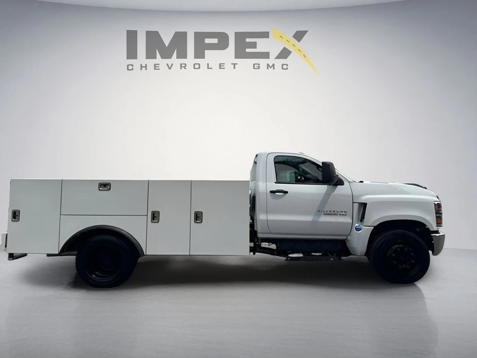 2024 Chevrolet Silverado Heavy Duty 4th Gen - Image 15 of 31