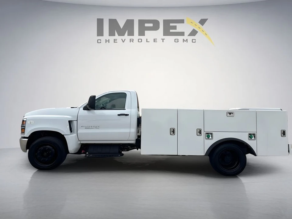 2024 Chevrolet Silverado Heavy Duty 4th Gen - Image 4 of 31