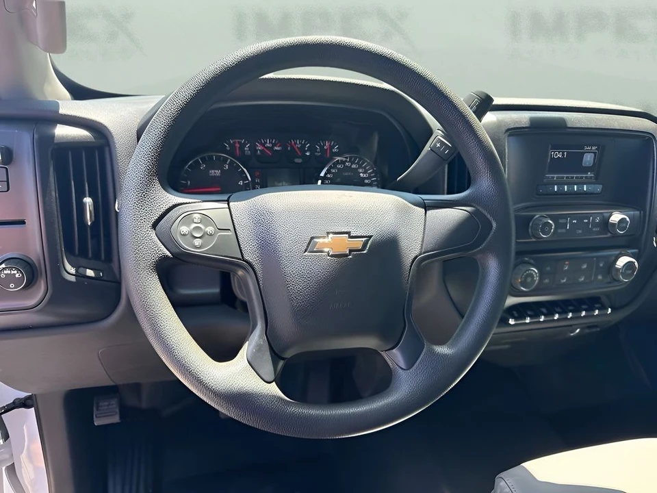 2024 Chevrolet Silverado Heavy Duty 4th Gen - Image 15 of 28