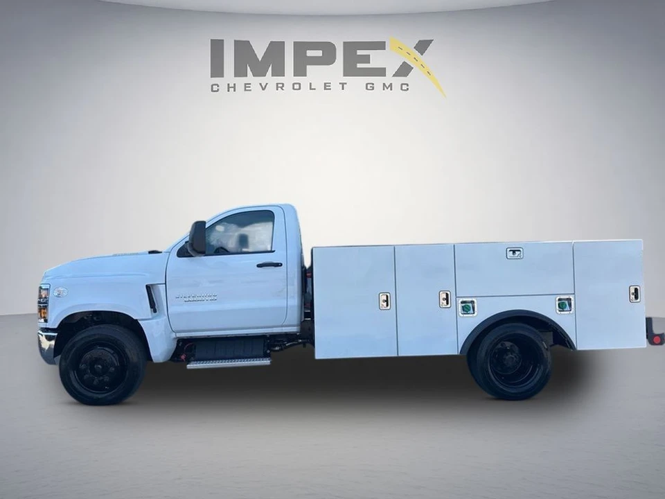 2024 Chevrolet Silverado Heavy Duty 4th Gen - Image 2 of 25