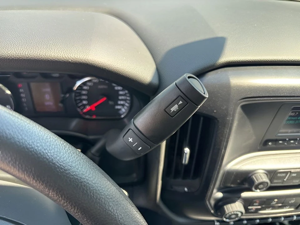 2024 Chevrolet Silverado Heavy Duty 4th Gen - Image 19 of 26