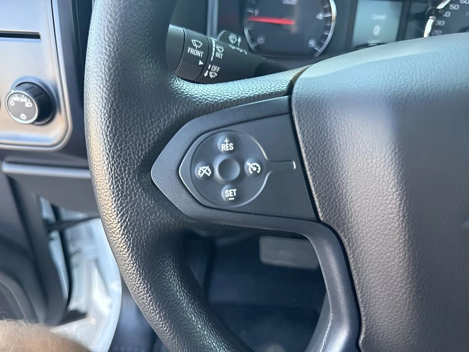 2024 Chevrolet Silverado Heavy Duty 4th Gen - Image 15 of 27