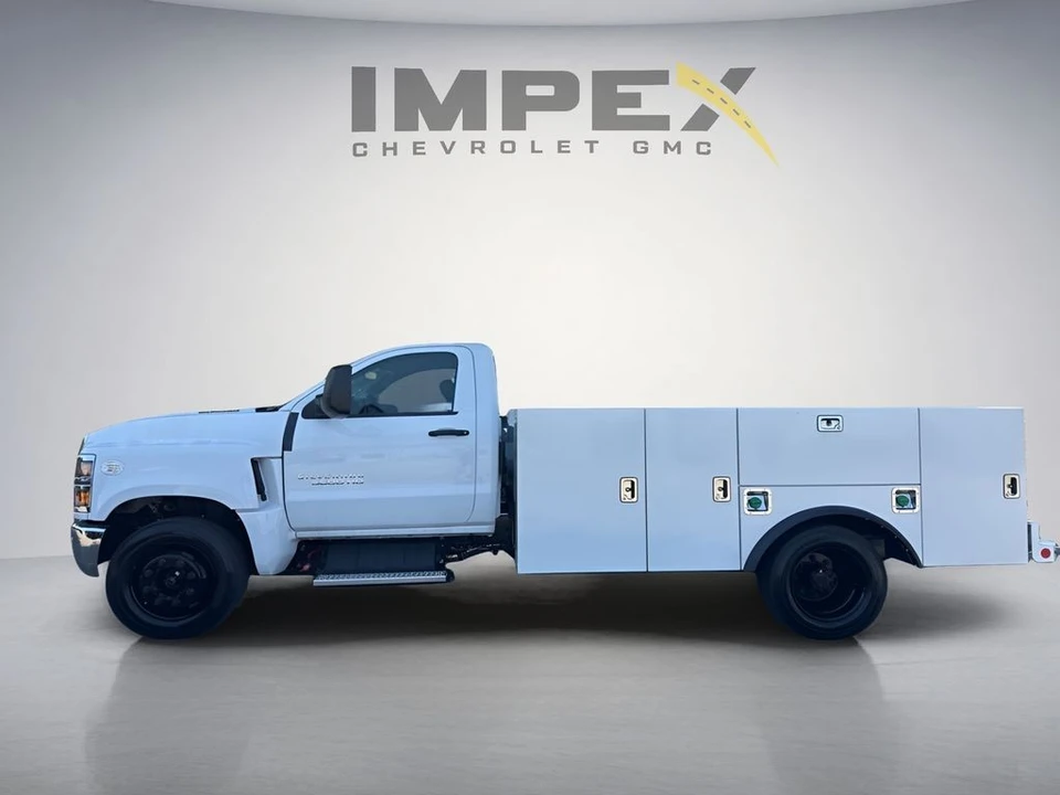 2024 Chevrolet Silverado Heavy Duty 4th Gen - Image 2 of 27