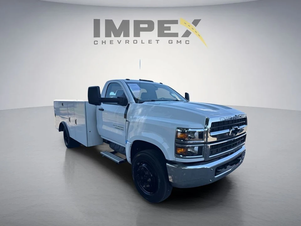 2024 Chevrolet Silverado Heavy Duty 4th Gen - Image 2 of 31
