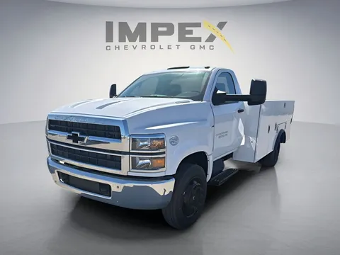 2024 Chevrolet Silverado 5500HD Work Truck