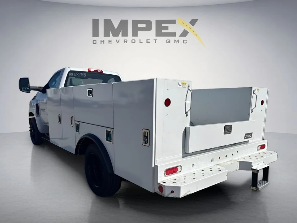 2024 Chevrolet Silverado Heavy Duty 4th Gen - Image 2 of 10