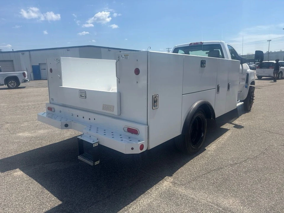 2024 Chevrolet Silverado Heavy Duty 4th Gen - Image 5 of 28