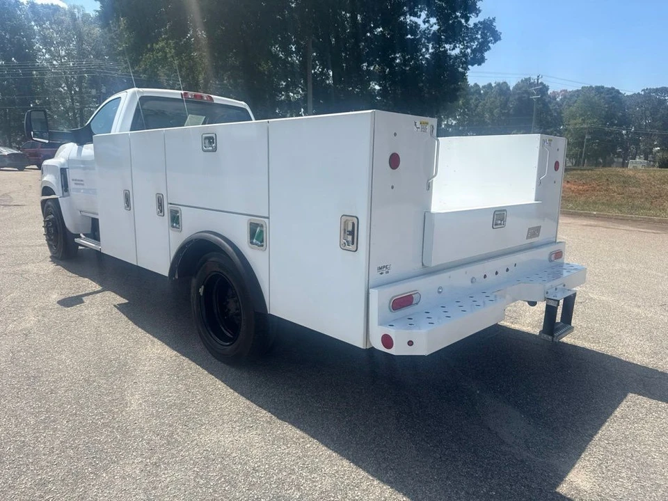 2024 Chevrolet Silverado Heavy Duty 4th Gen - Image 3 of 28