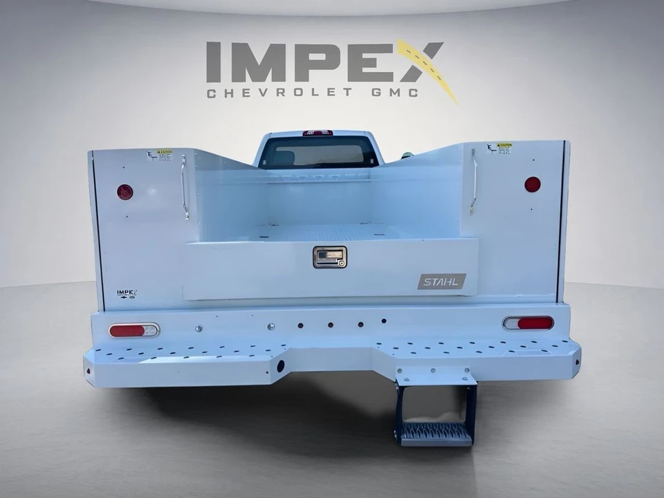 2024 Chevrolet Silverado Heavy Duty 4th Gen - Image 4 of 25
