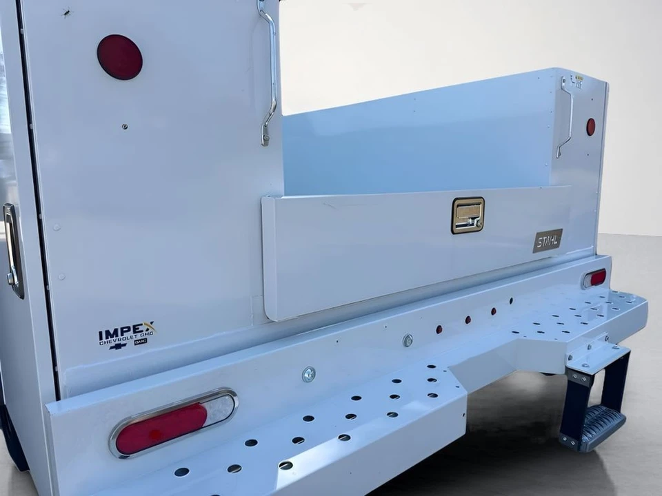 2024 Chevrolet Silverado Heavy Duty 4th Gen - Image 18 of 25