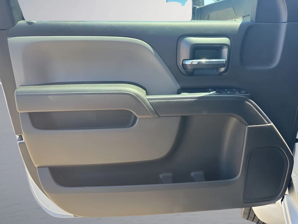 2024 Chevrolet Silverado Heavy Duty 4th Gen - Image 15 of 28