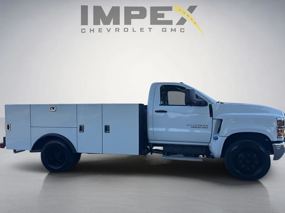 2024 Chevrolet Silverado Heavy Duty 4th Gen - Image 5 of 27