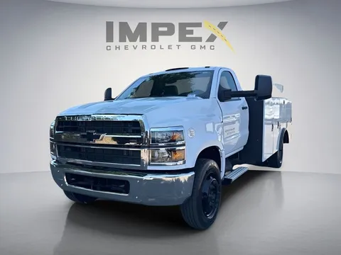 2024 Chevrolet Silverado 5500HD Work Truck