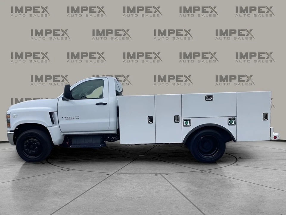 2024 Chevrolet Silverado Heavy Duty 4th Gen - Image 2 of 31