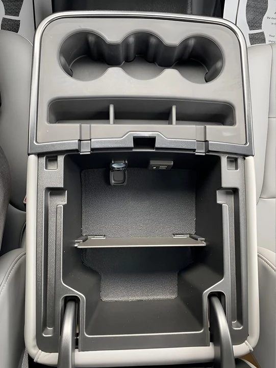 2024 Chevrolet Silverado Heavy Duty 4th Gen - Image 24 of 31