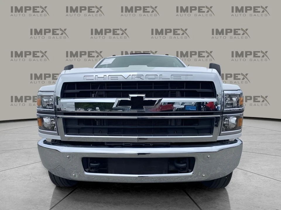 2024 Chevrolet Silverado Heavy Duty 4th Gen - Image 10 of 31