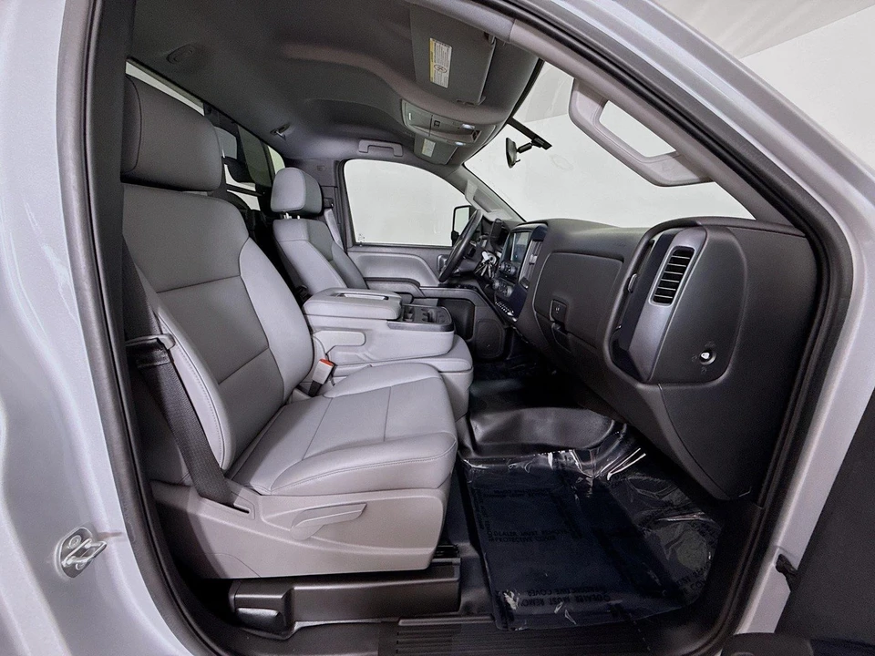 2024 Chevrolet Silverado Heavy Duty 4th Gen - Image 18 of 31
