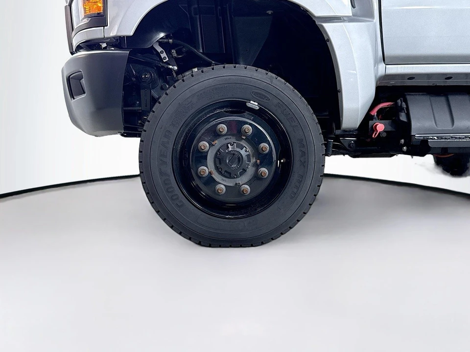 2024 Chevrolet Silverado Heavy Duty 4th Gen - Image 24 of 31
